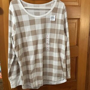 NWT - Old Navy - Tan & cream/white Checkered, long sleeve shirt. Very comfy.